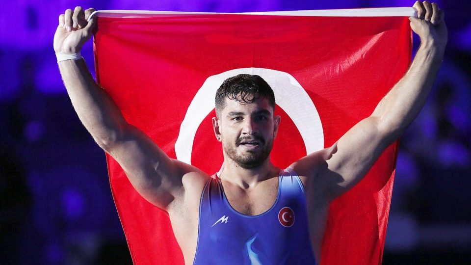 Milli güreşçi Taha Akgül 4. kez olimpiyatlarda