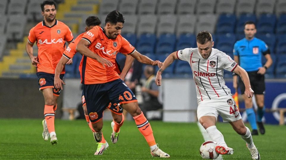 Başakşehir Gaziantep FK’yı ağırlıyor