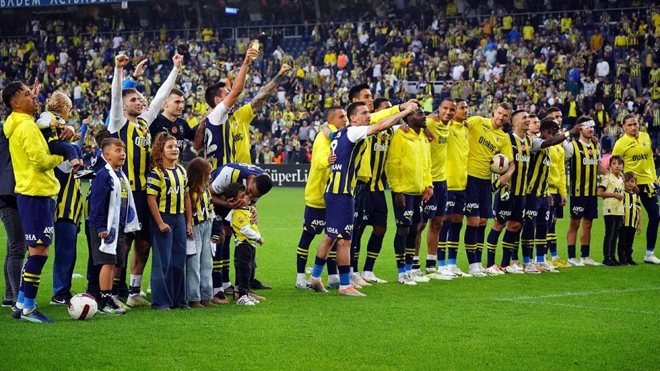 Fenerbahçe Avrupa’nın 5 büyük ligindeki rekorlarla yarışıyor