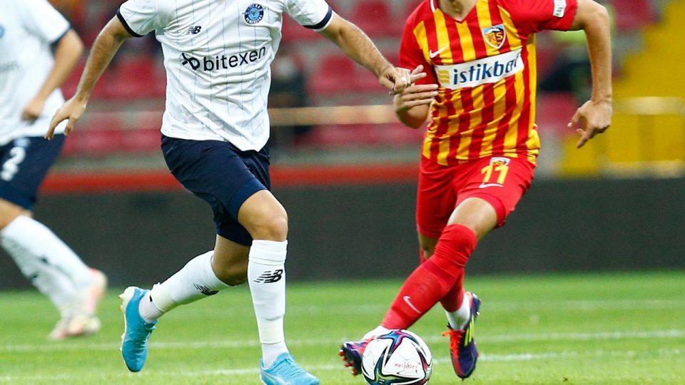 Adana Demirspor Kayserispor’a konuk olacak