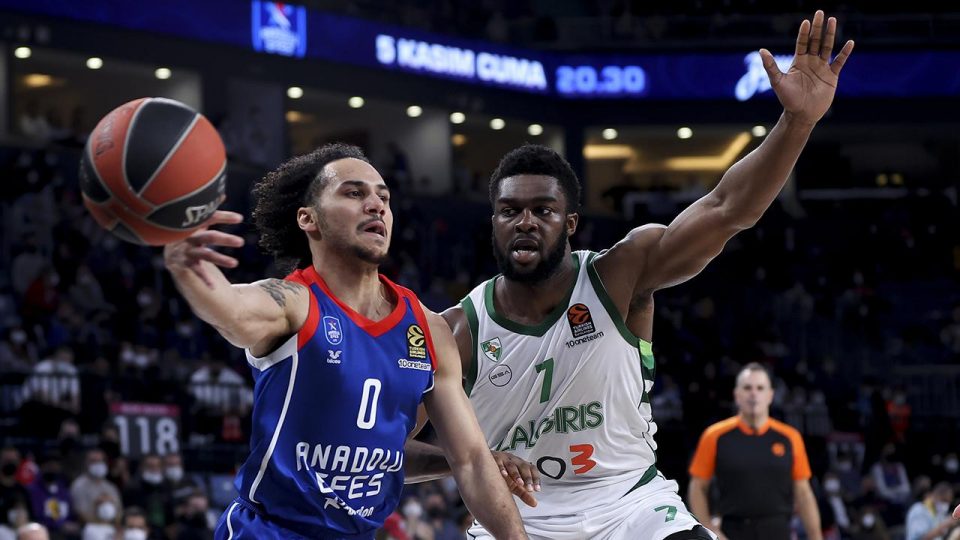 Anadolu Efes Zalgiris Kaunas’ı konuk edecek