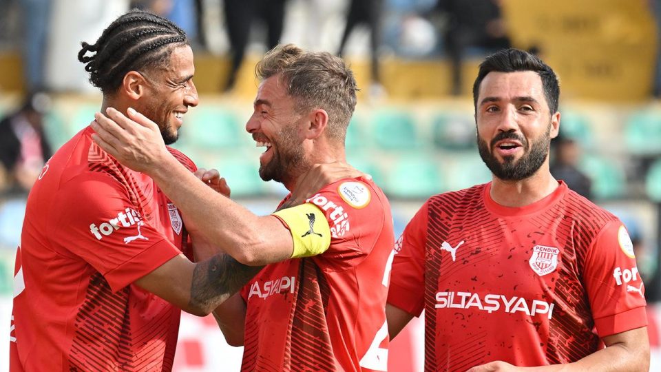 Pendikspor farklı kazandı